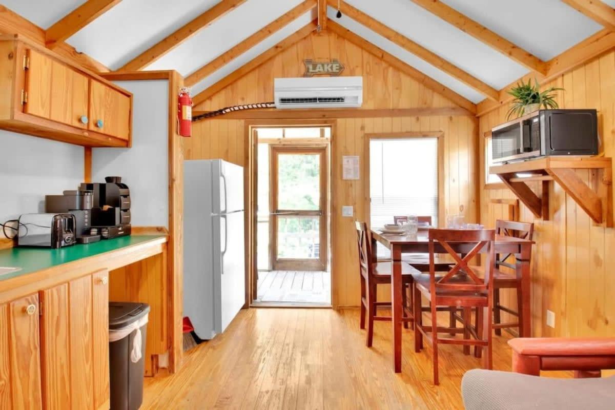 Charming Log Cabin In Bloomington Luaran gambar